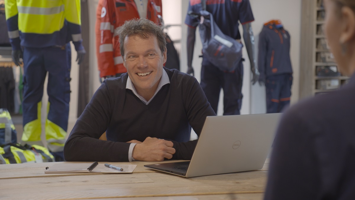 kleding_management_systeem_werknemer_bright_workwear2